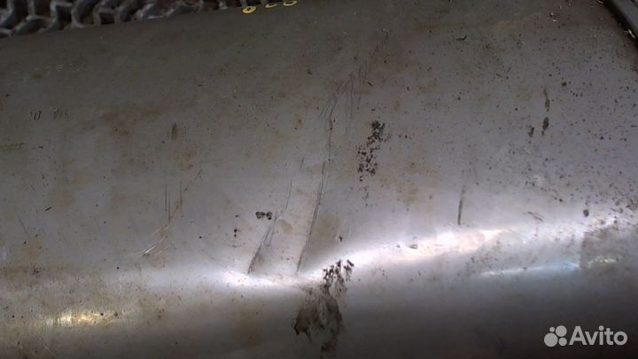 Глушитель Volkswagen Touareg, 2011