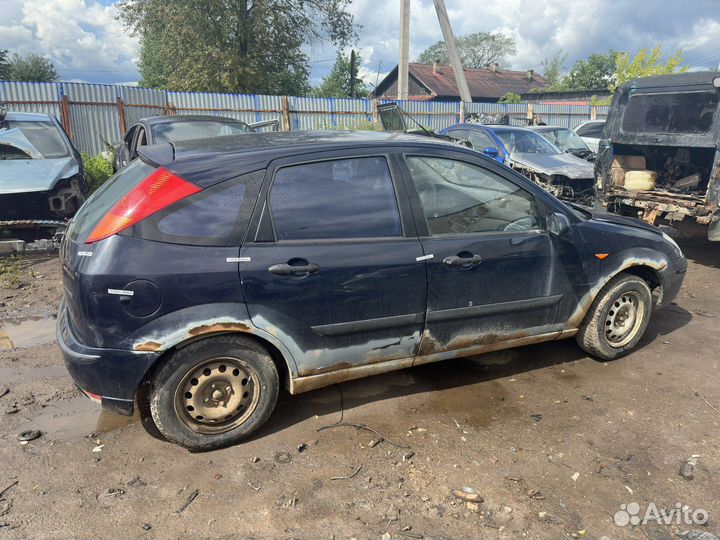 В разборе Ford Focus 1 (cdda) 1,6 МКПП 2004г