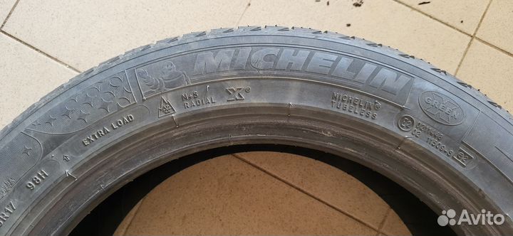 Michelin X-Ice 215/55 R17 98H