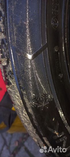 Triangle Snowlink TWT02 225/55 R18 102