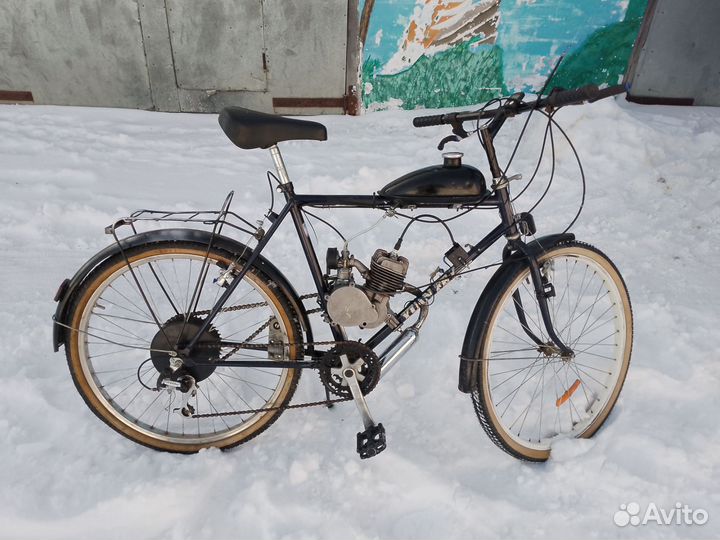 Велосипед с бензодвигателем