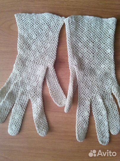 Ажурные винтажные перчатки и воротнички