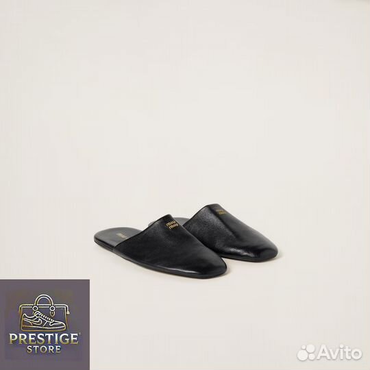 Тапочки Miu Miu кожаные черные, 39 р