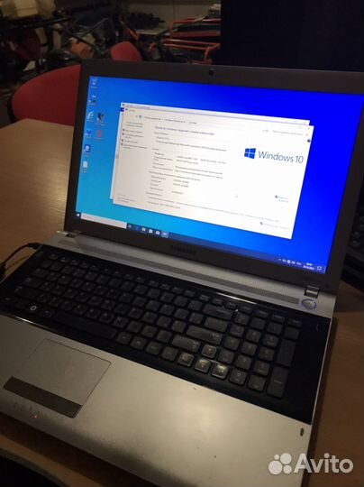Samsung 17,3 i7/8/ssd 120/ intel HD