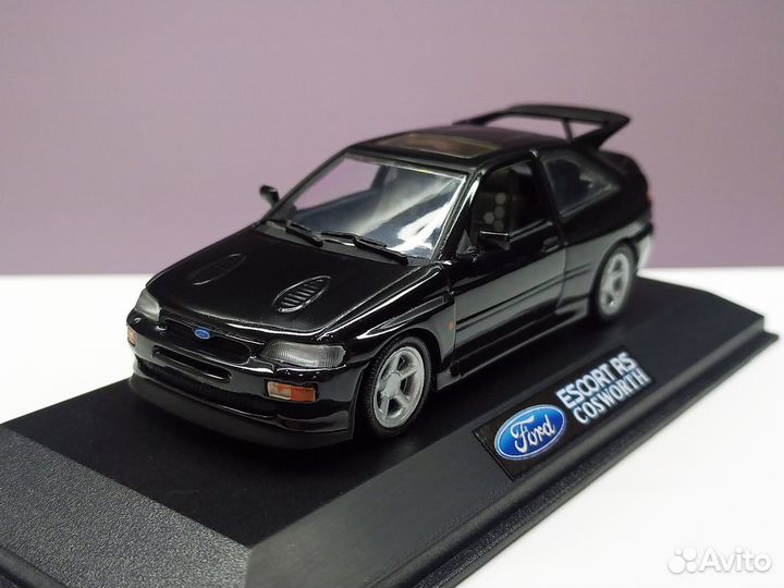 1:43 Ford Escort RS Cosworth