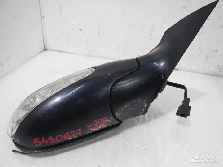 Зеркало правое Mercedes C209 CLK