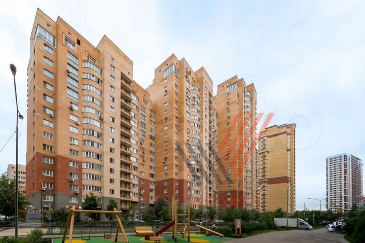 3-к. квартира, 104 м², 19/23 эт.