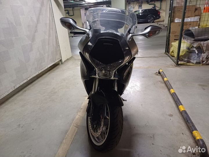 Honda Vfr1200f