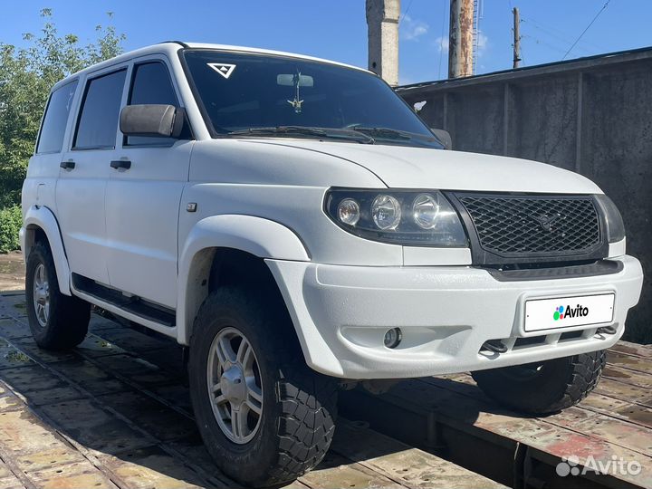 УАЗ Patriot 2.7 МТ, 2012, 198 000 км