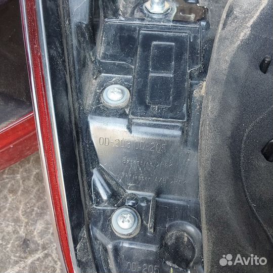 Toyota Yaris 3 задний фонарь правый левый рест