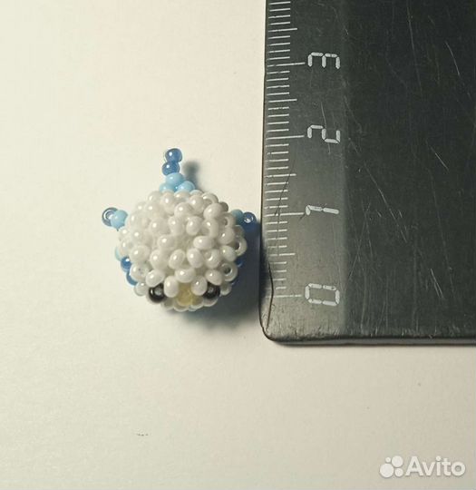 Птичка из бисера, ручная работа