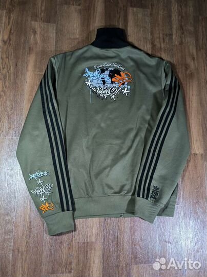 Винтажная кофта adidas с граффити end to end