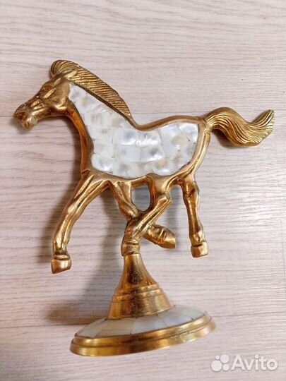 Лошадь статуэтка медь