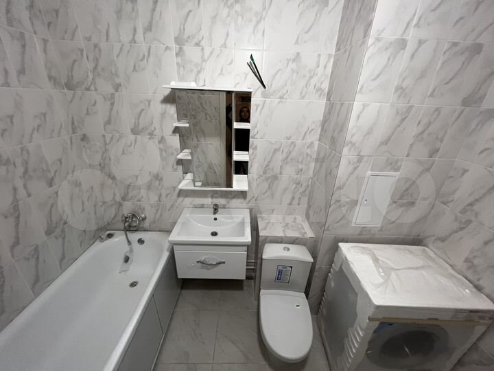 1-к. квартира, 43 м², 10/17 эт.