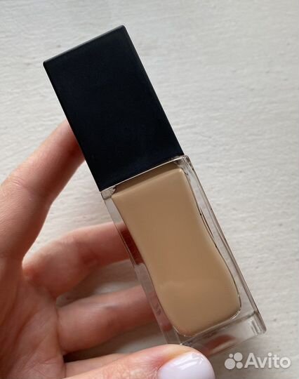 Крем тональный nars