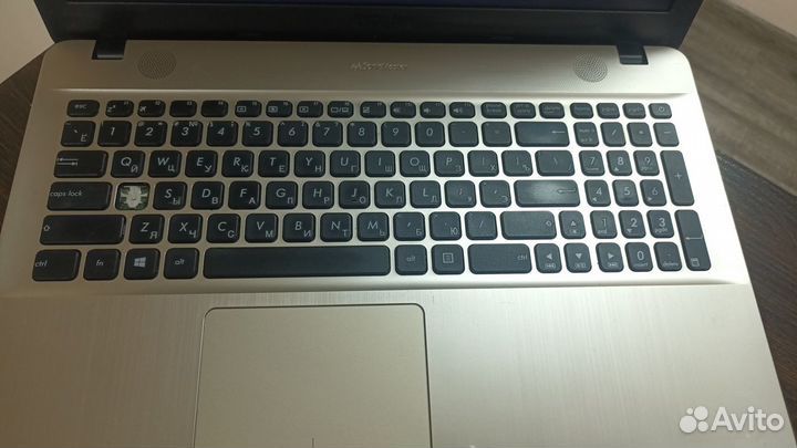 Ноутбук Asus D541N