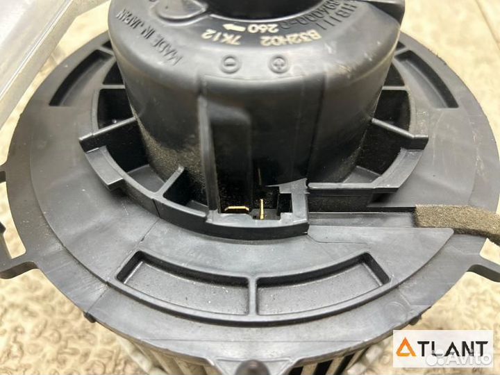 Мотор печки передний mazda premacy