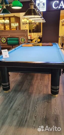 Бильярдный стол