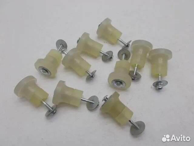 Подушки крепления кузова УАЗ Патриот Хантер 452