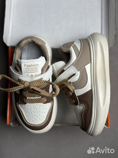 Детские кросовки 24-26-27-32