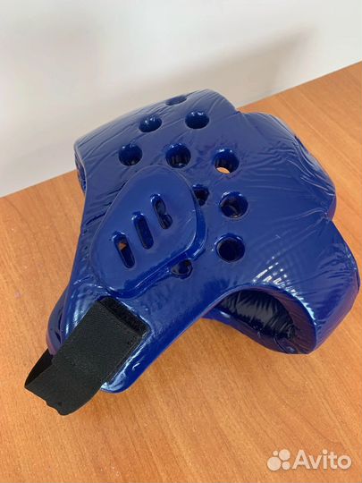 Шлем для единоборств