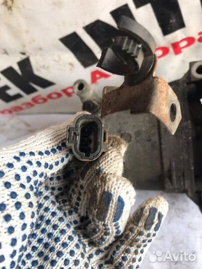 Компрессор кондиционера Subaru Impreza G10 1.5