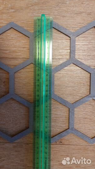 Декоративое кашпо на стену