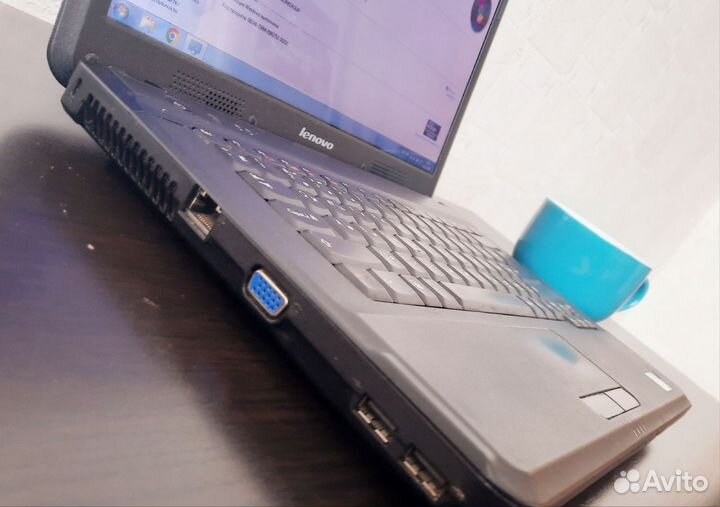 Ноутбук Lenovo зарядник в комплекте