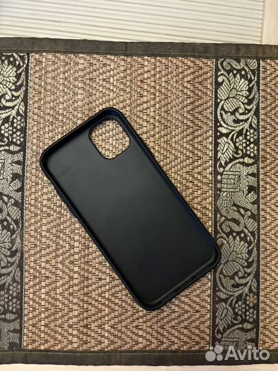 Чехол на iPhone 11