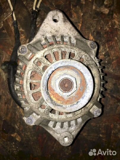 Генератор EJ20 subaru Subaru Forester Legacy BF SF