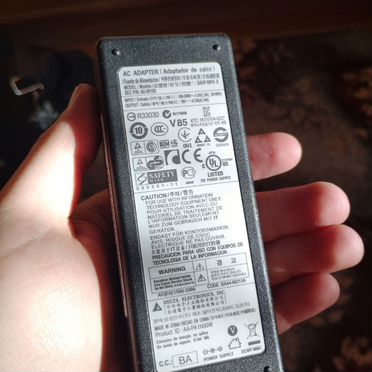Блок питания для ноутбуков/нетбуков Samsung