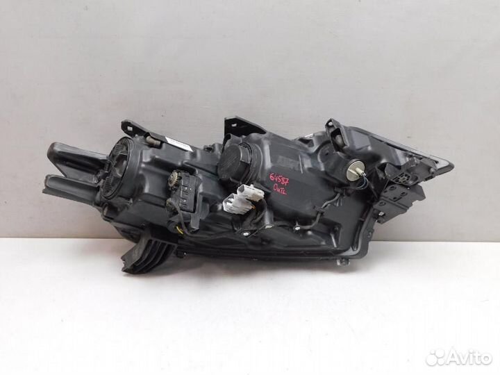 Фара левая Mitsubishi Outlander