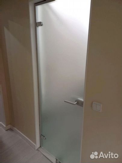 Стеклянные двери по своим размерам