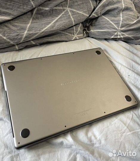 Apple MacBook Pro 16 m1