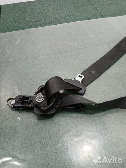 Ремень безопасности передний левый Mercedes-Benz