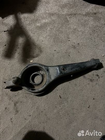 Нижний задний рычаг на ford focus 2