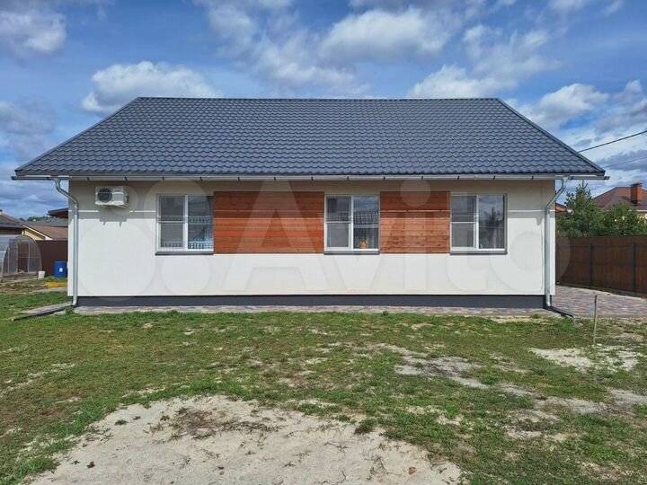 Коттедж 65 м² на участке 8 сот.