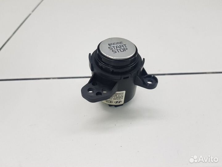 Кнопка запуска двигателя (Kia K5 III)