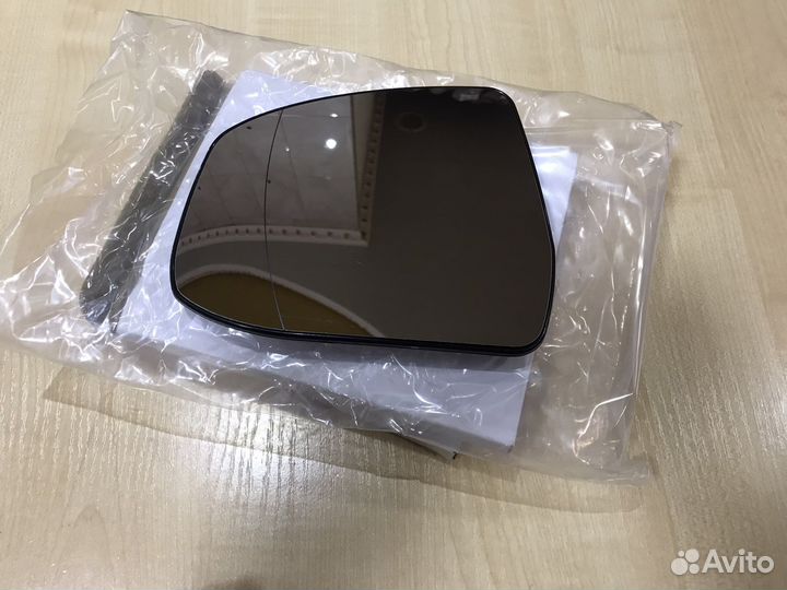 Полотно зеркала Ford Focus 2+ 08-11г