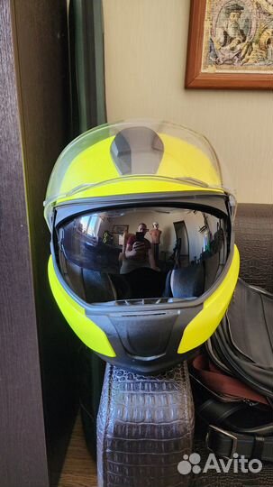 Куртка BMW Boulder neon, шлем BMW system 6 neon