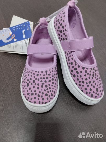 Новые туфли-кеды на девочку 17.5 см