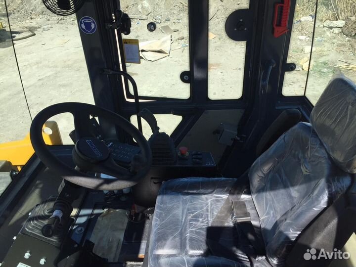 Дорожный каток XCMG XD103, 2023