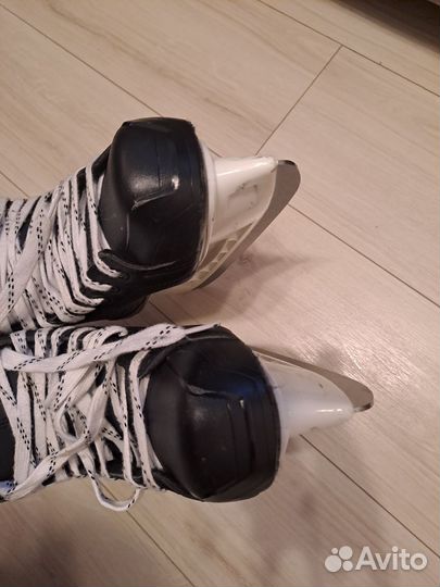 Коньки хоккейные 43 размер