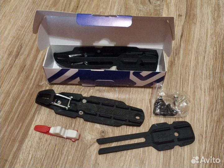 Крепления для беговых лыж