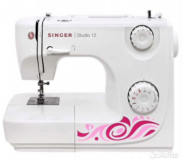 Швейная машина Singer Studio 12 белый