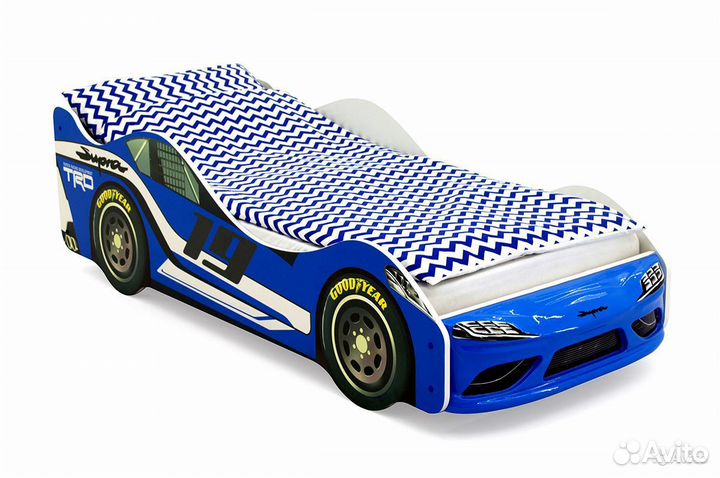 Детская кровать машина