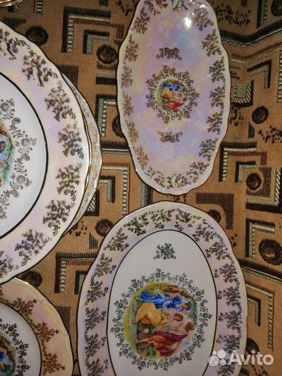 Набор столовой посуды новый