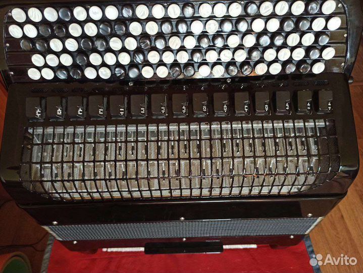 Баян цельнопланочный