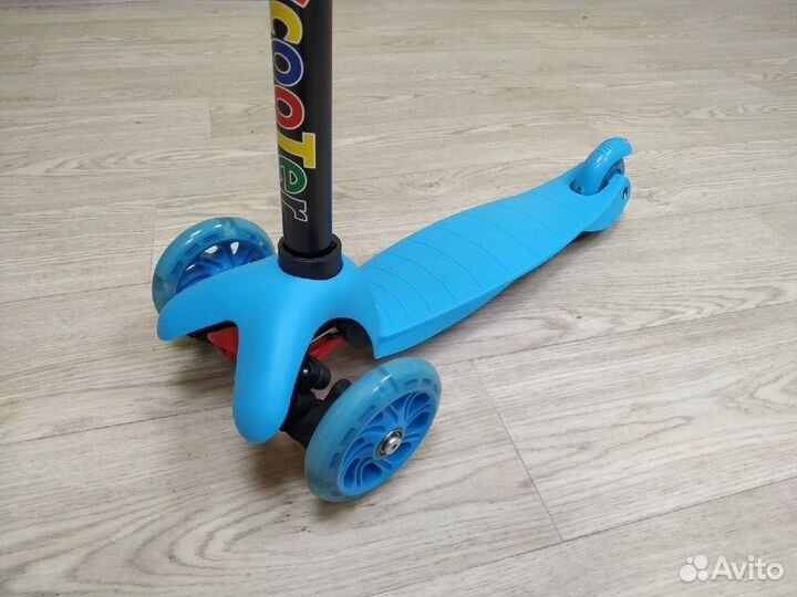 Самокат детский мини трехколесный голубой