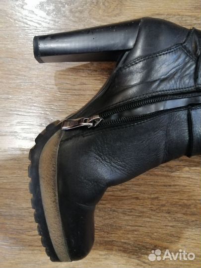 Идеальные кожные сапоги на платформе 38